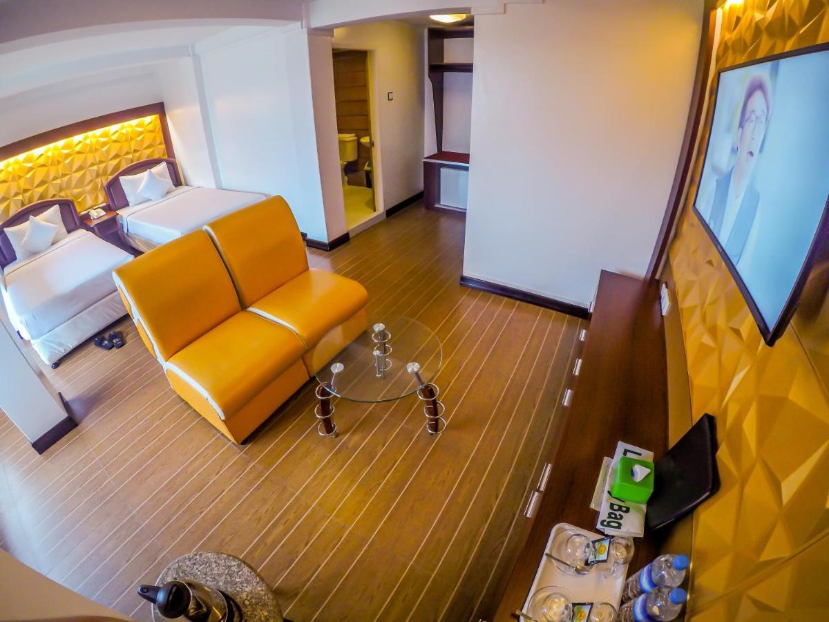 Hotel Clover Yangon