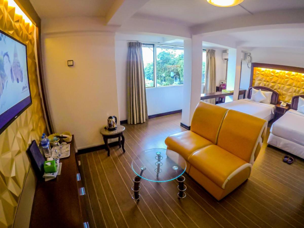 Clover Hotel 3*