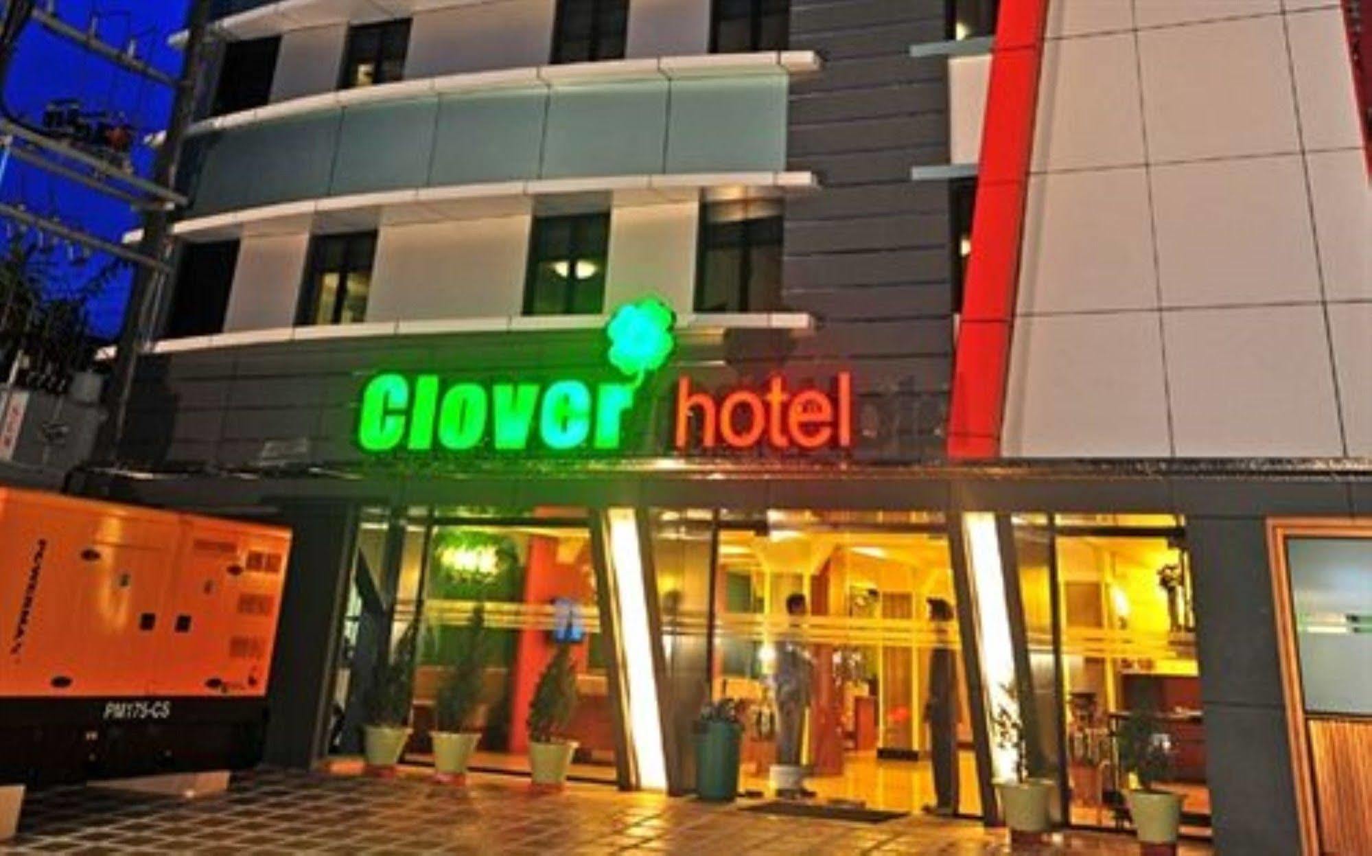 โรงแรมโคลเวอร์ 3* ย่างกุ้ง